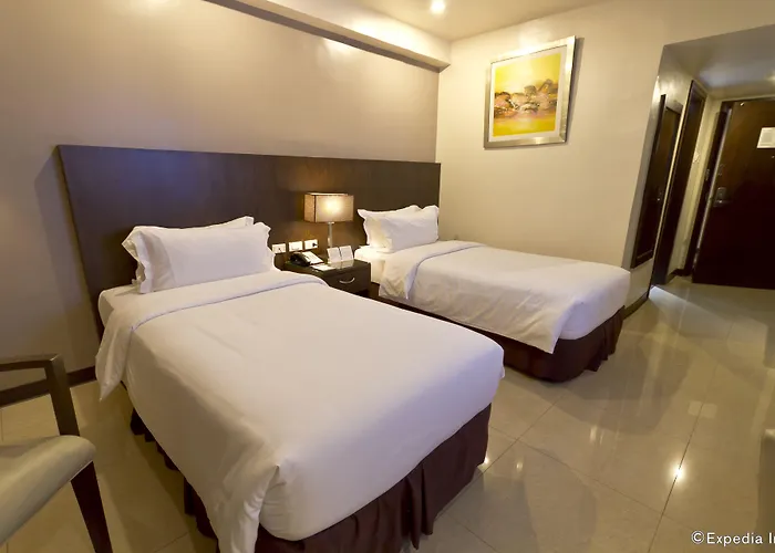 Mandarin Plaza 3*