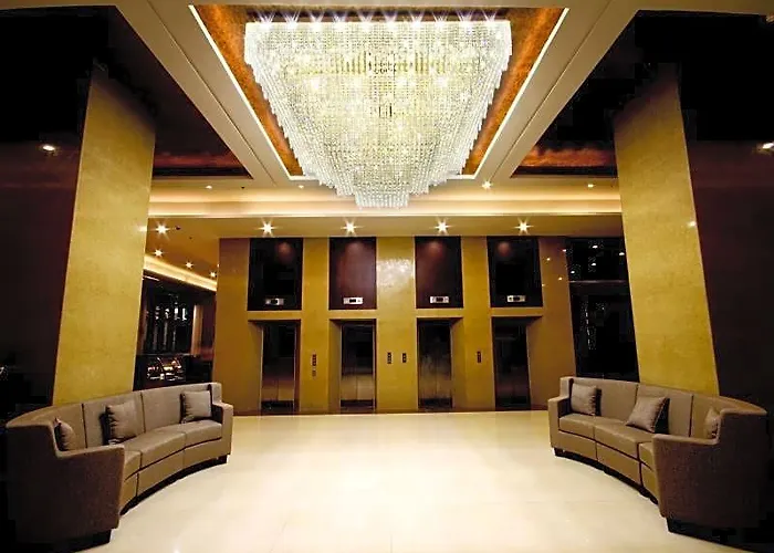Hotel Mandarin Plaza