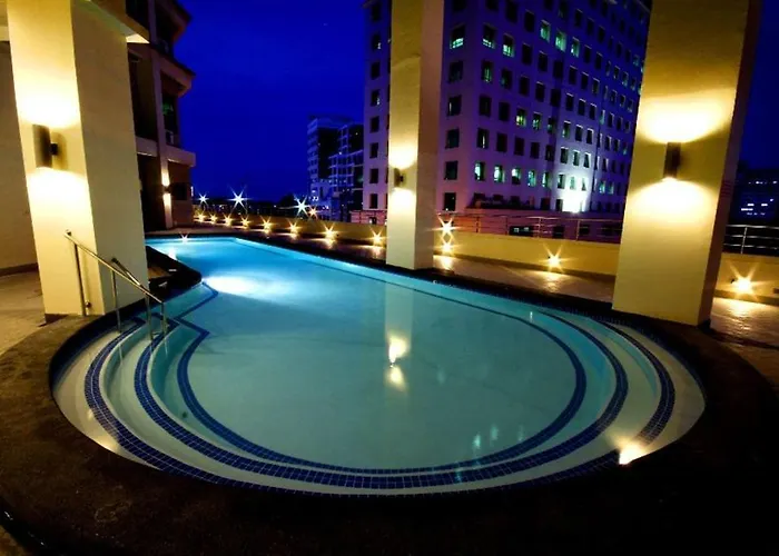 Mandarin Plaza Hotel